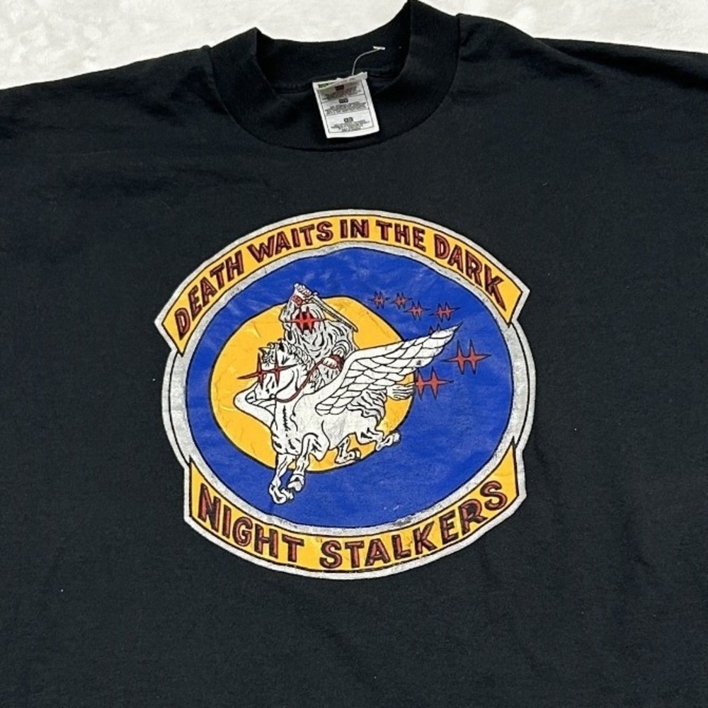 Fruit of the Loom T-Shirt Mens XXL Black Night Stalkers Death Waits In The Dark